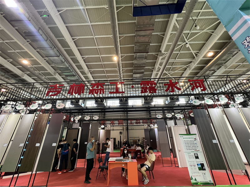 Lewin乐玩板材參展東(dong) 北（長春）第26屆建築裝飾及材料博覽會(hui) 圓滿成功